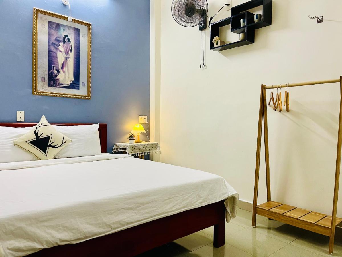 Eva Hotel Hue Esterno foto