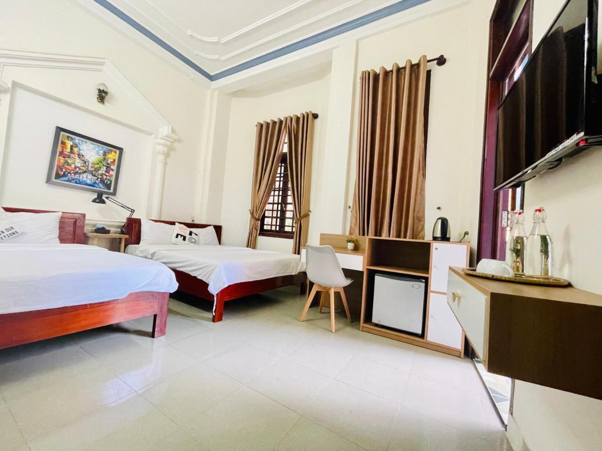 Eva Hotel Hue Esterno foto