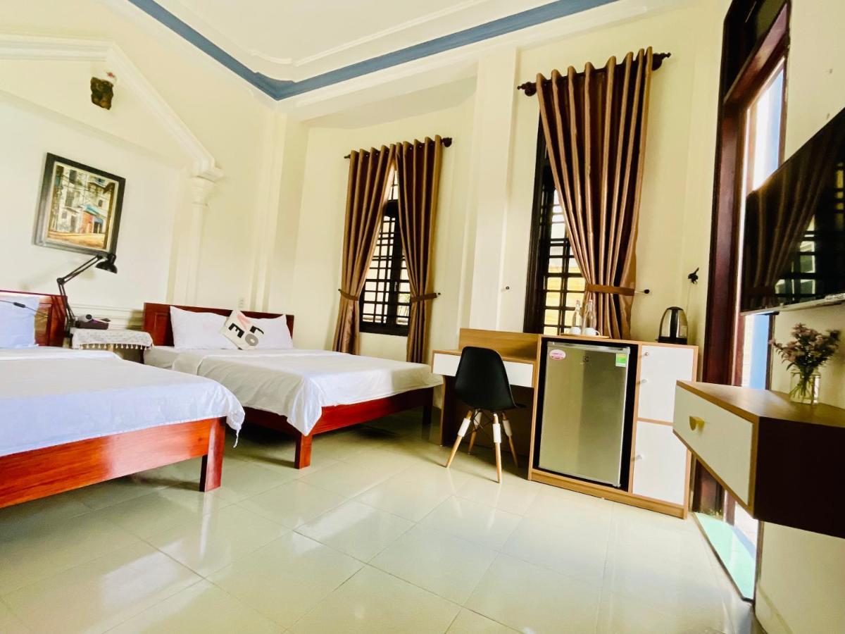 Eva Hotel Hue Esterno foto