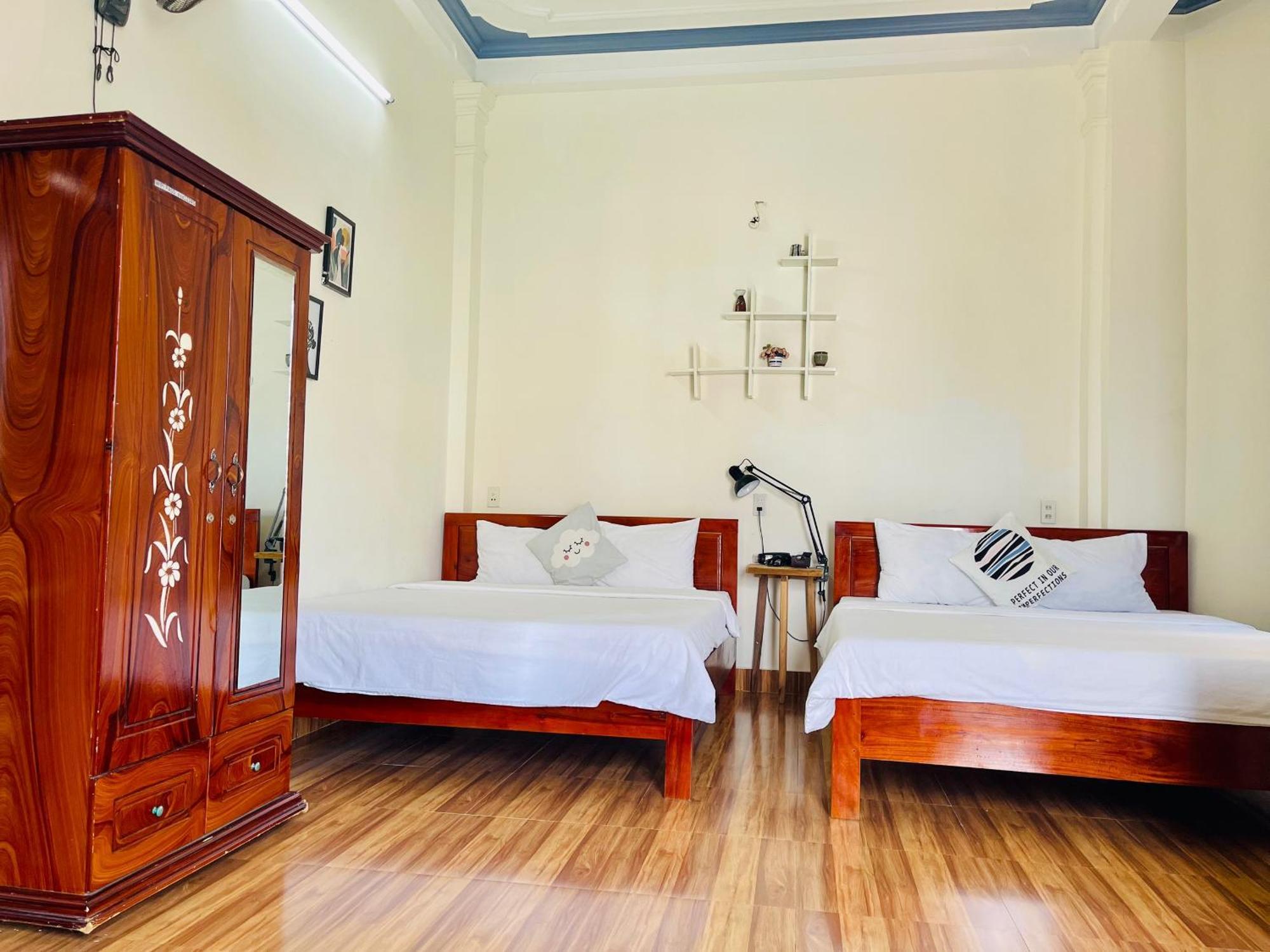 Eva Hotel Hue Esterno foto