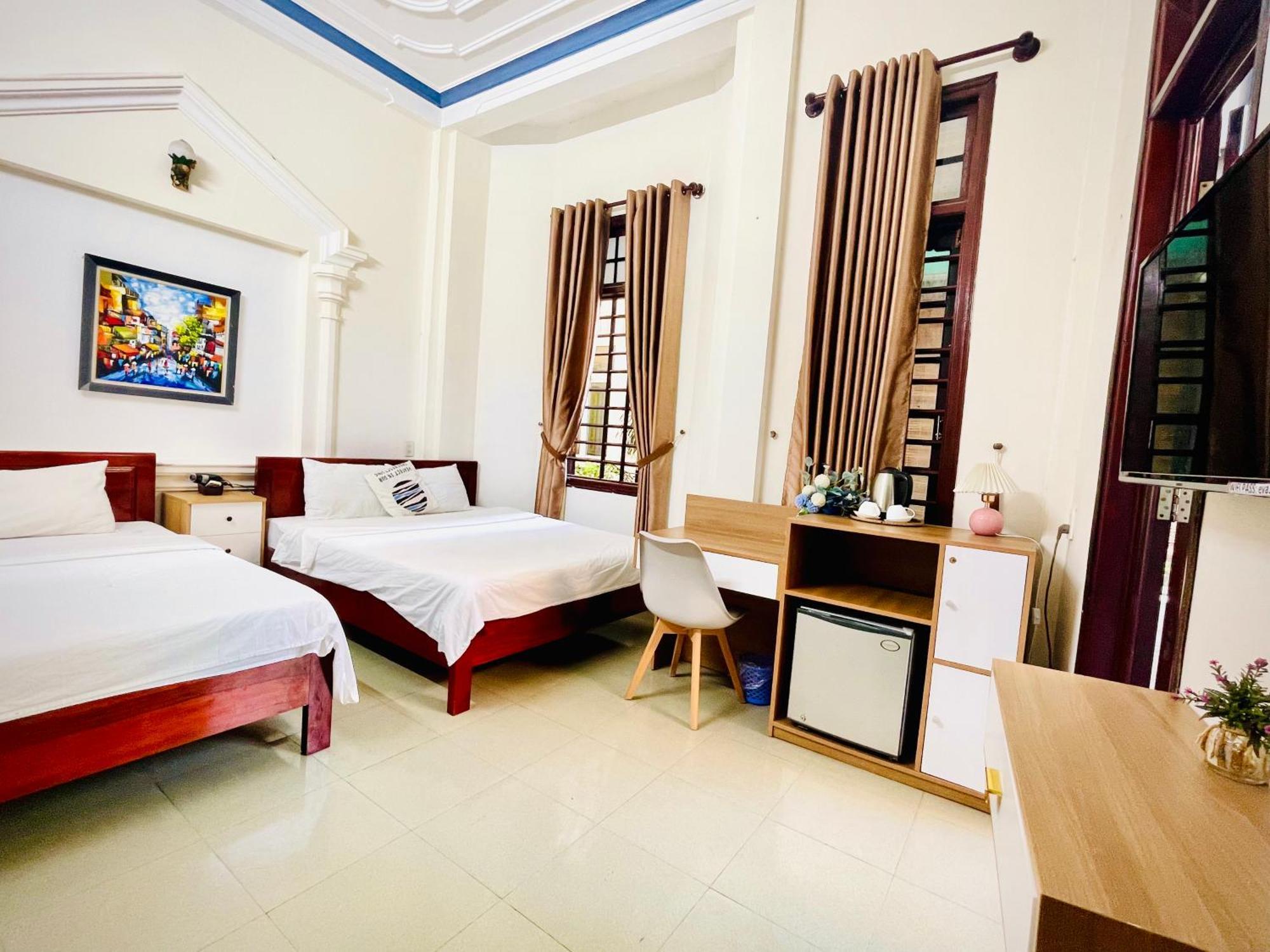 Eva Hotel Hue Esterno foto